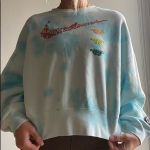 nwt nike “loose fit coupe large” women’s recreation club crewneck